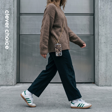 Crong Phone Crossbody - Каишка за телефон (златна връзка)