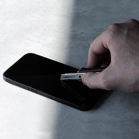 Crong Nano Glass - Nerozbitné hybridní sklo pro iPhone 16 / iPhone 15