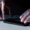 Εύκαμπτο γυαλί Crong 7D Nano - Μη εύθραυστο υβριδικό γυαλί 9H για ολόκληρη την οθόνη του iPhone 14 Pro Max